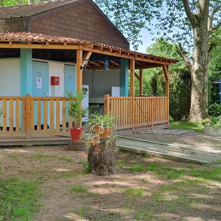 Camping Des 2 Rives- Mobilhomes Etang-sur-Arroux Buitenkant foto